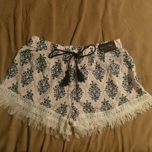 Boho tassel shorts